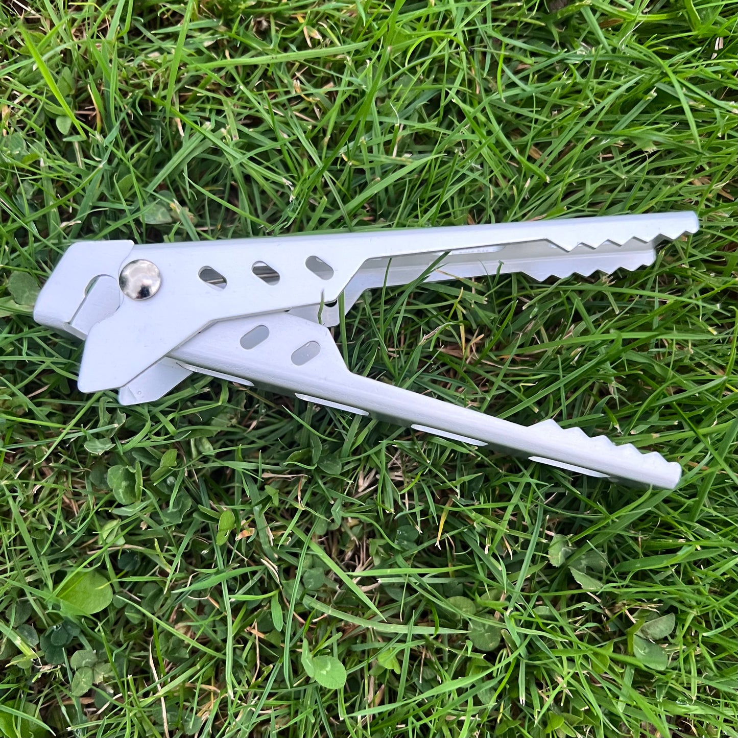 Pot Gripper / Tongs (32g)