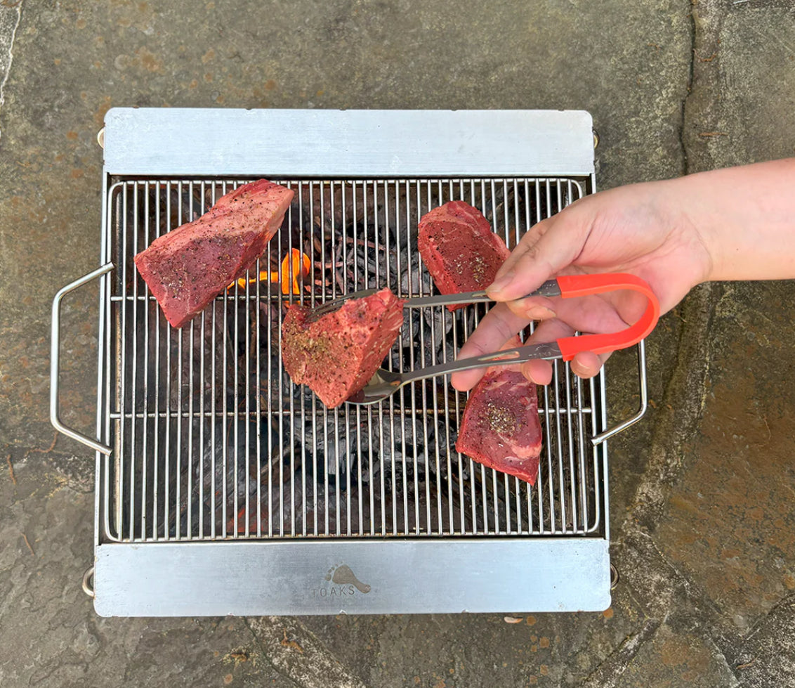 Toaks Firepit with optional Grill top