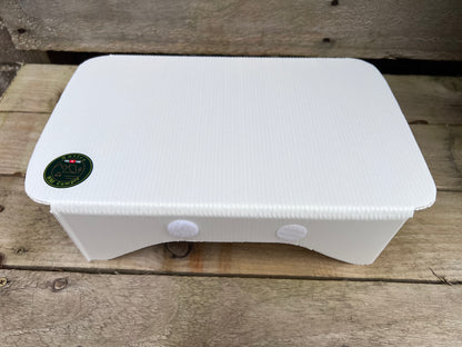 Ultralight camping table just 73 g by NOVICE WILD CAMPER