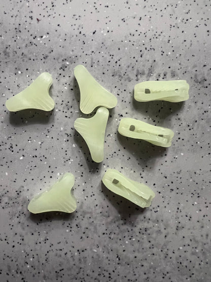 GLOW IN THE DARK 2mm line locks