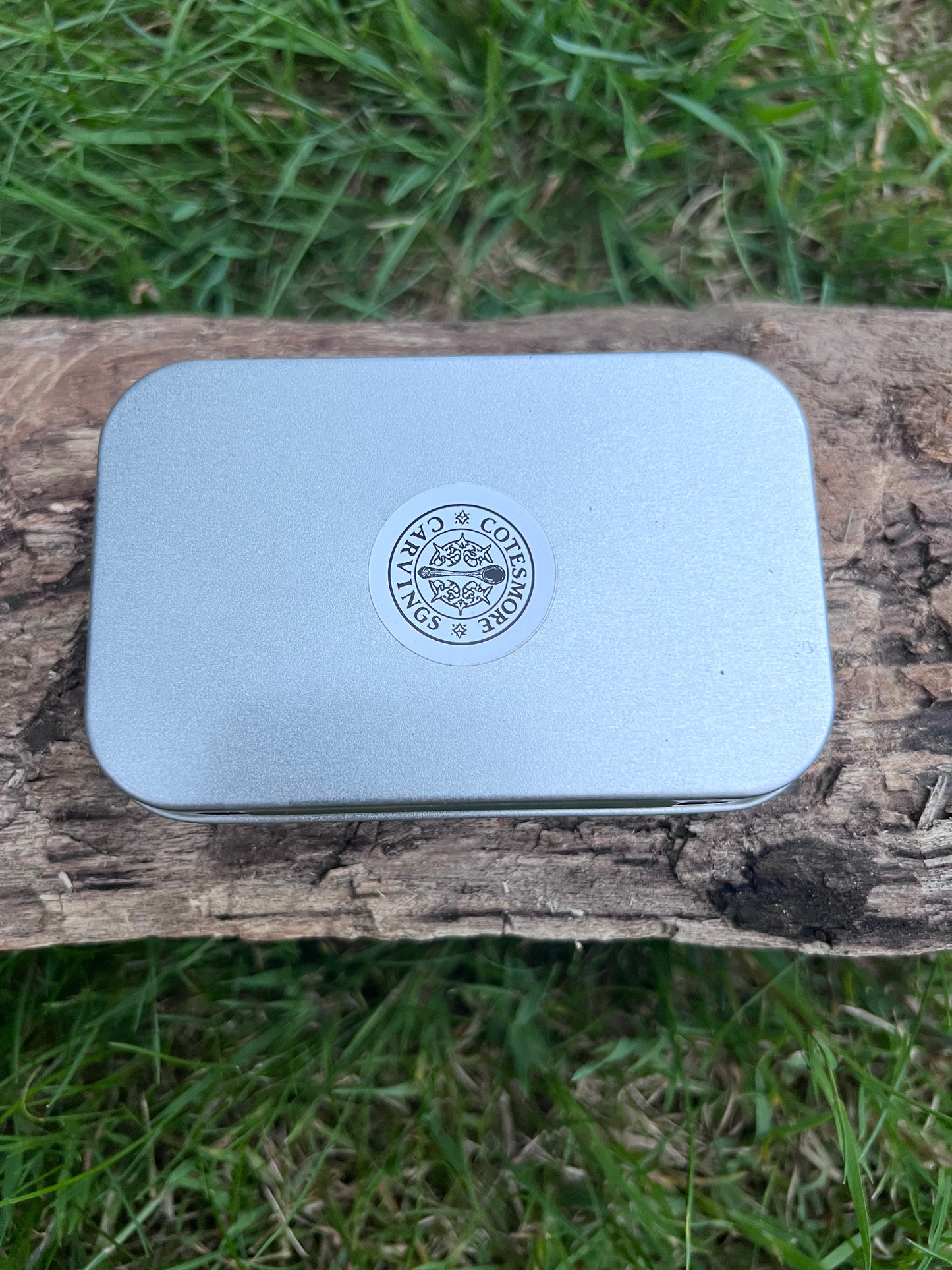 Fire lighting kit by Cotesmore Carvings